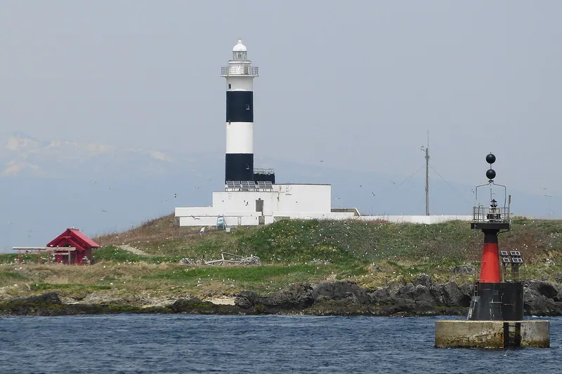 Ōmazaki Lighthouse