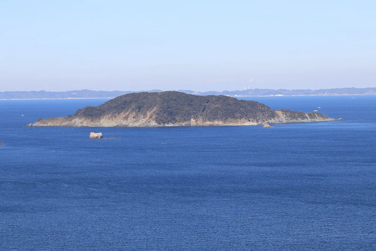 Ōzukumi-jima