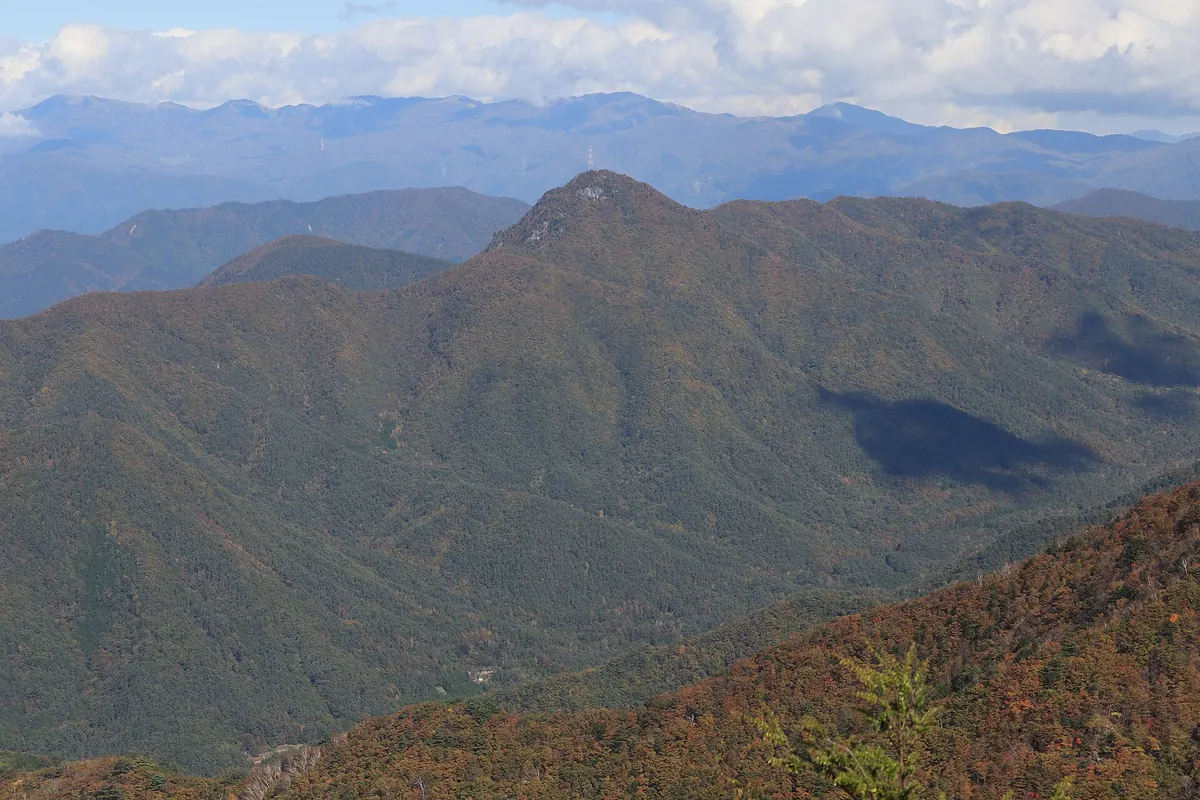 Mount Shaka (Fuefuki)