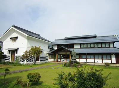 Tatsuyuki Takano Memorial Hall