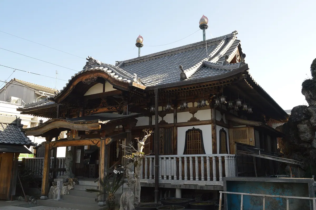 Gokuraku-ji Temple (Kochi)