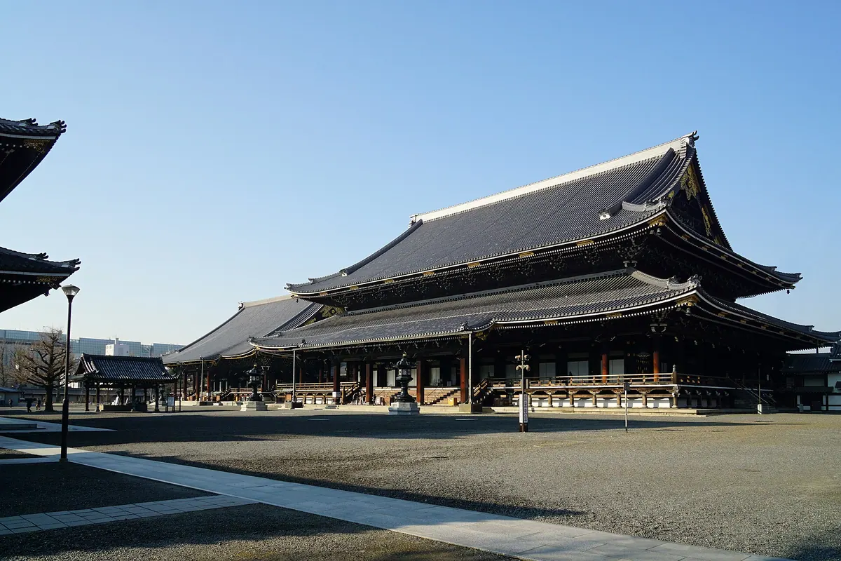 Higashi Hongan-ji Temple