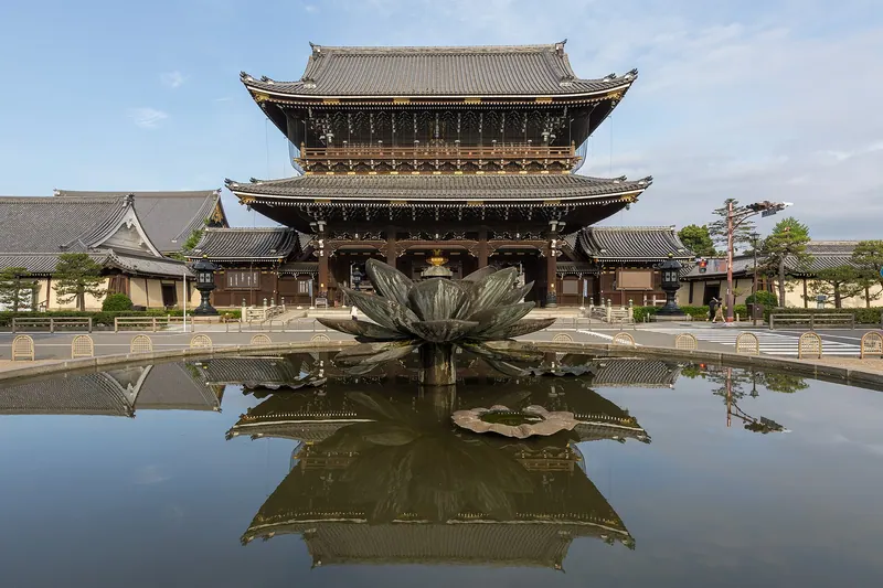 Higashi Hongan-ji Temple