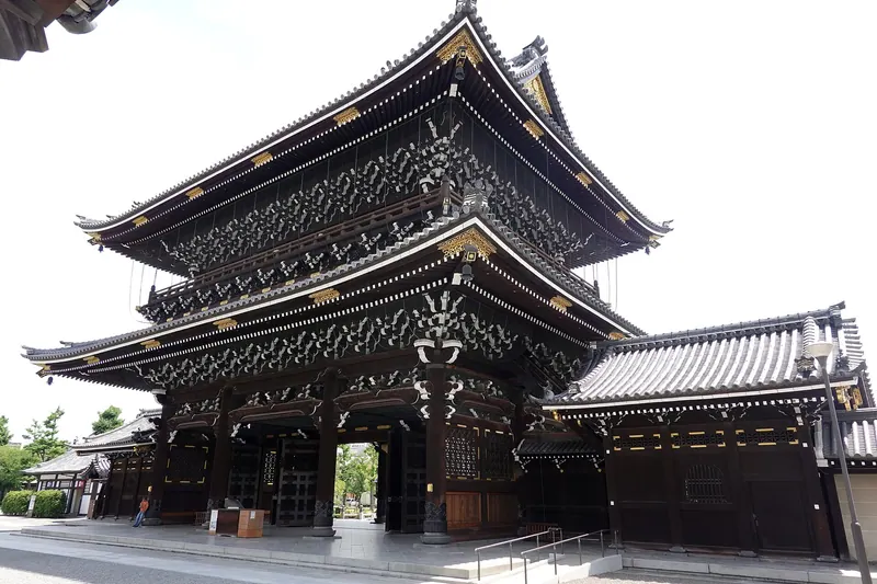Higashi Hongan-ji Temple