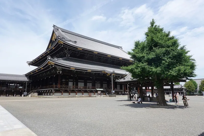 Higashi Hongan-ji Temple