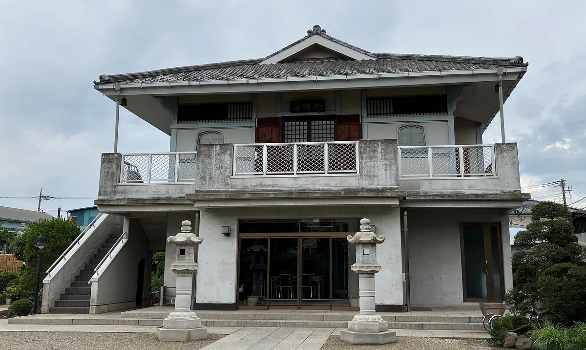 Manpuku-ji Temple